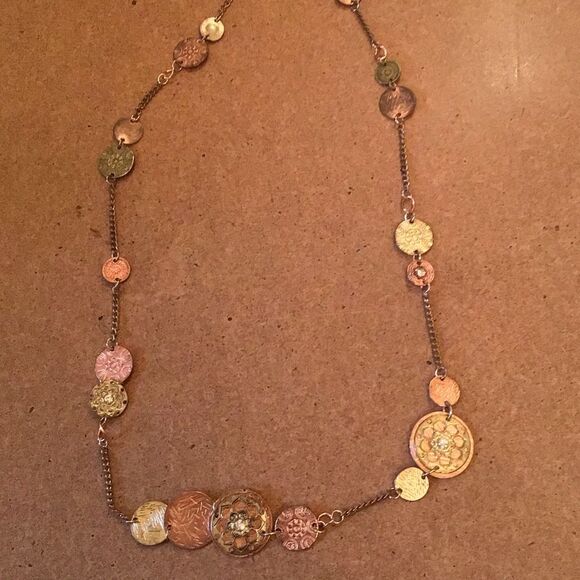 Vintage Elegant Mixed Metal Disk Necklace - Picture 4 of 5